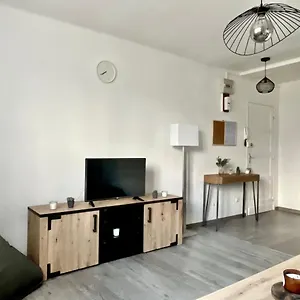  Apartamento Lumineux Et Traversant Francia